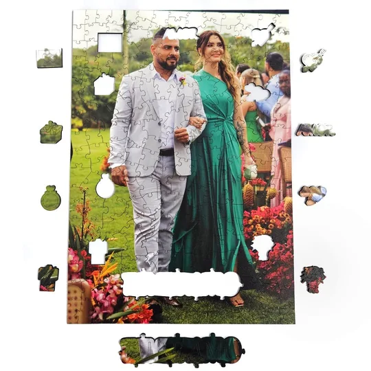 Sua Foto com Molde Dia dos Namorados - Quebra-Cabeça de Madeira 3D Personalizável